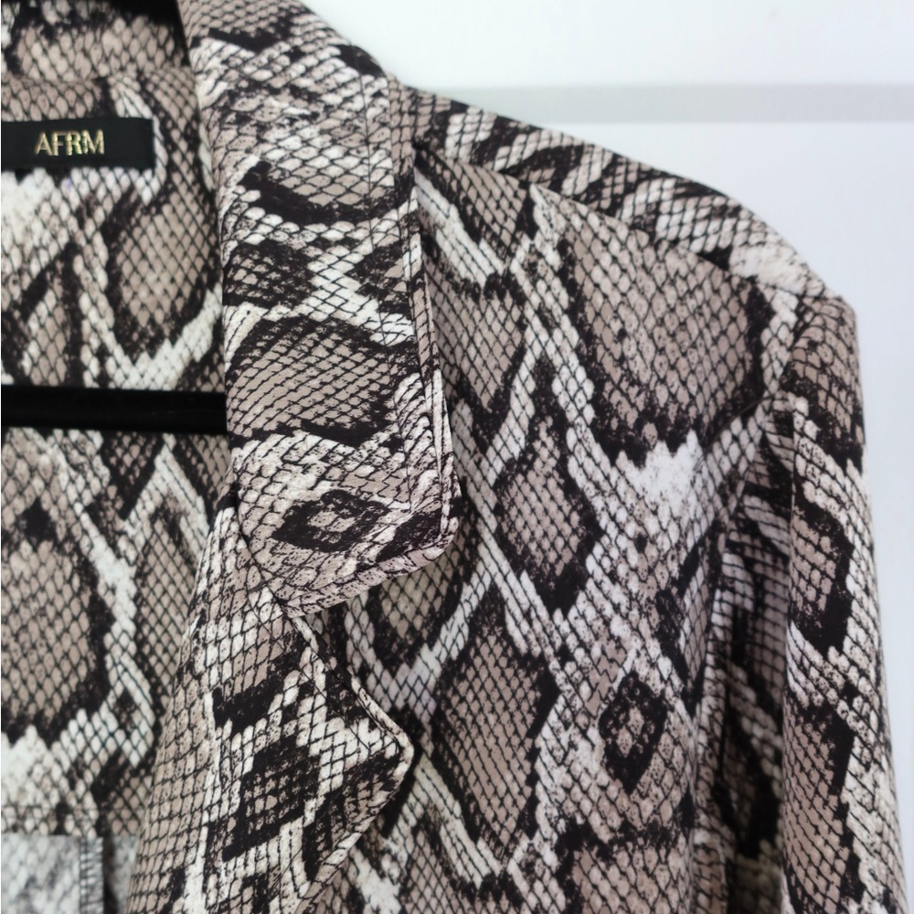 AFRM animal print long jacket, with button and tie waste